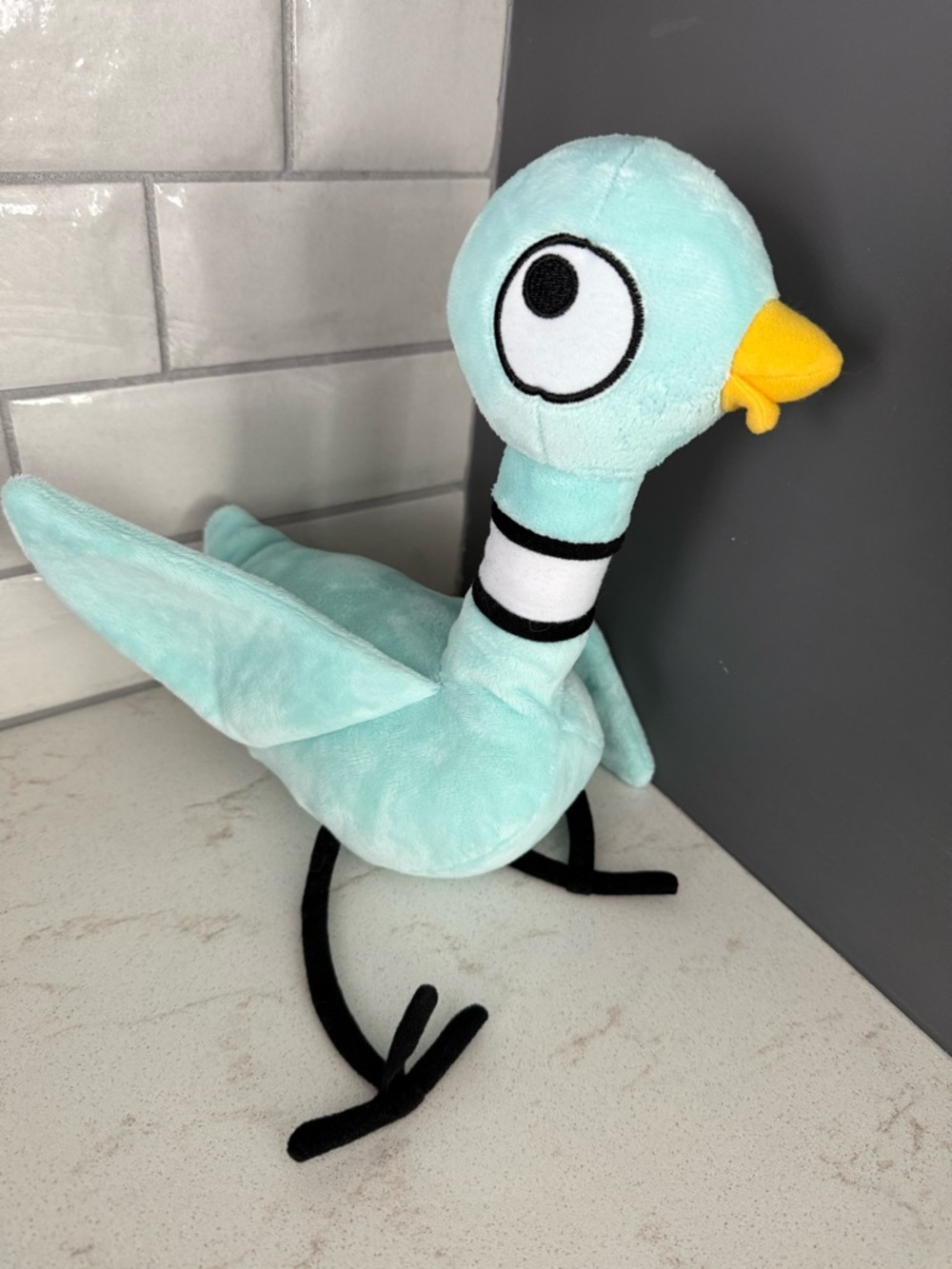 Mo Willems Pigeon Stuffie